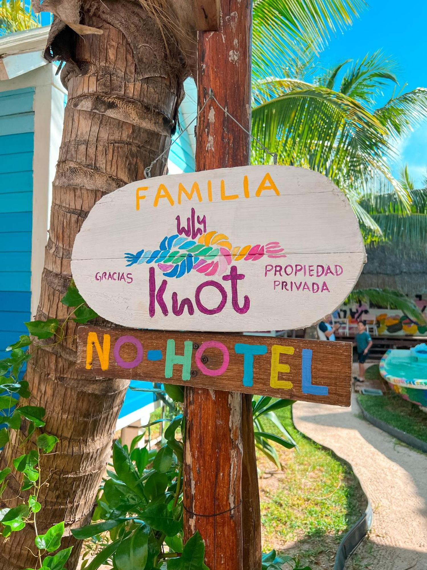 Whyknot Holbox Bed & Breakfast ภายนอก รูปภาพ